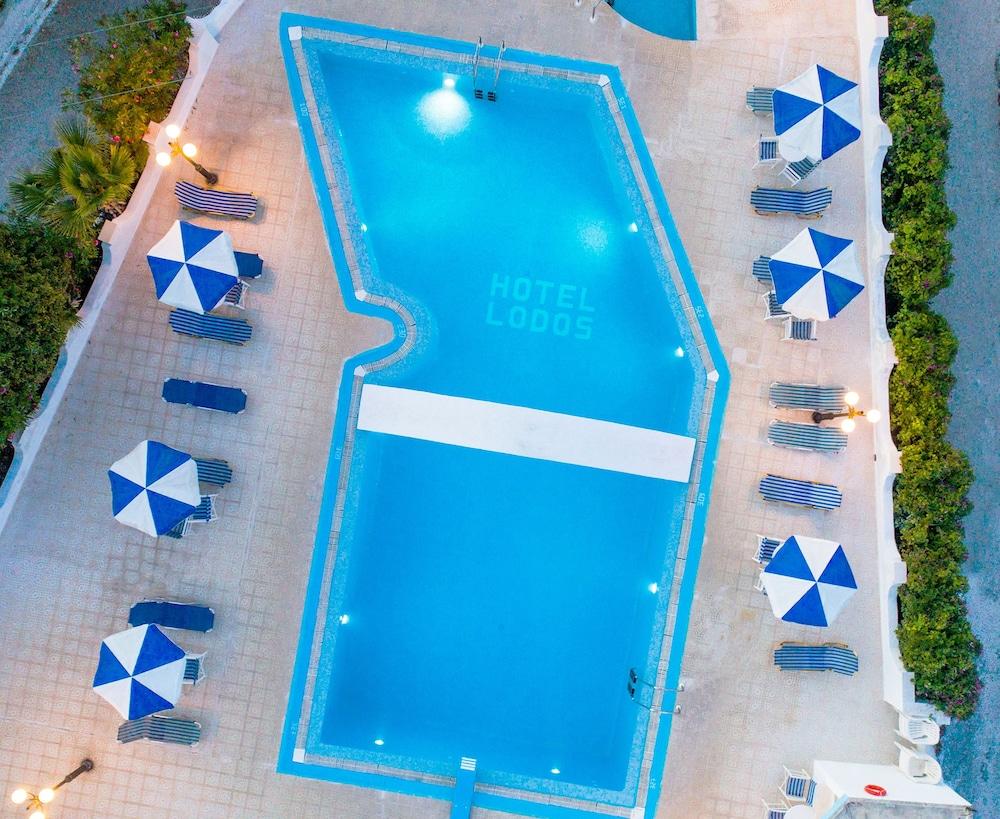 Hotel Lodos Karterados  Esterno foto